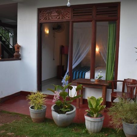 Elegant Home Stay Ella Exterior photo