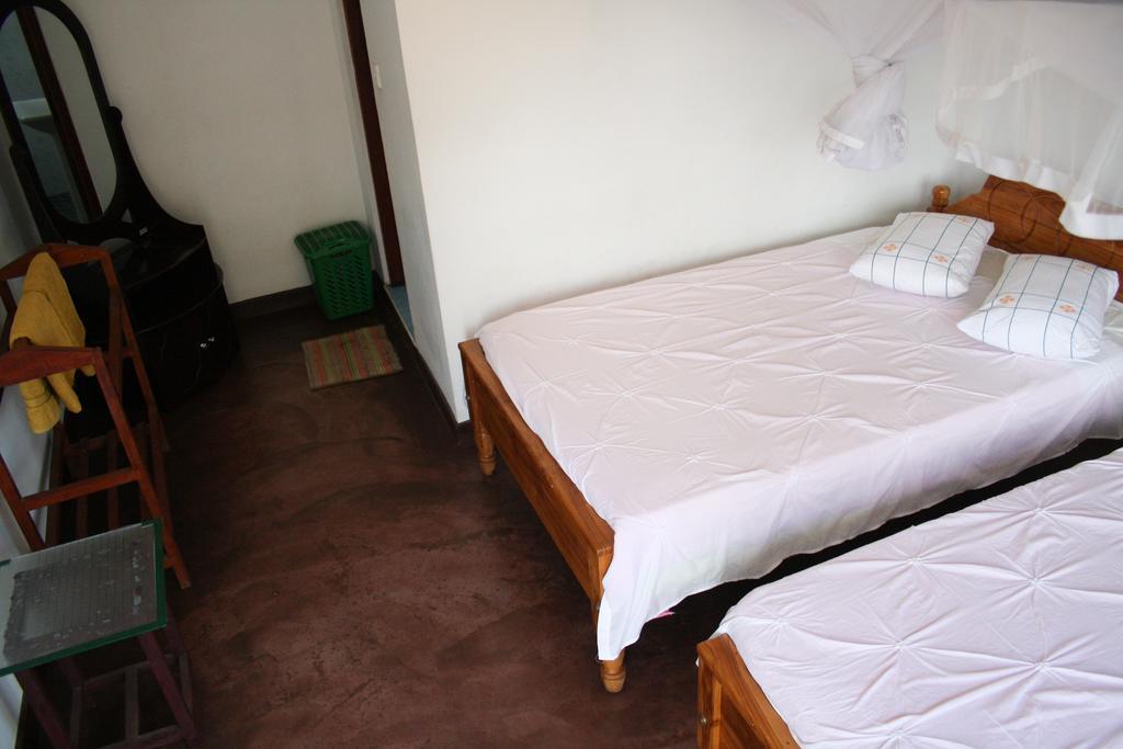 Elegant Home Stay Ella Exterior photo