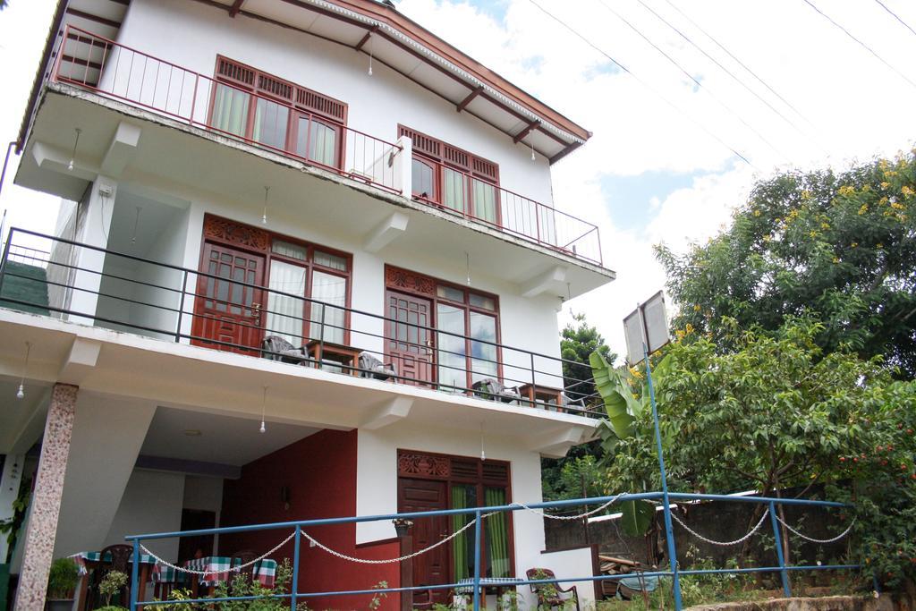 Elegant Home Stay Ella Exterior photo
