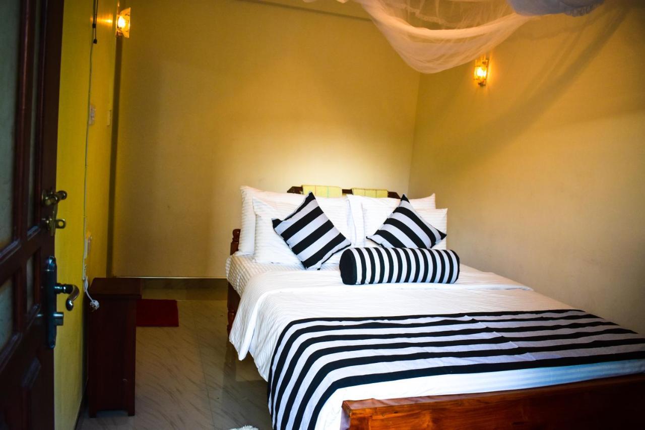 Elegant Home Stay Ella Exterior photo